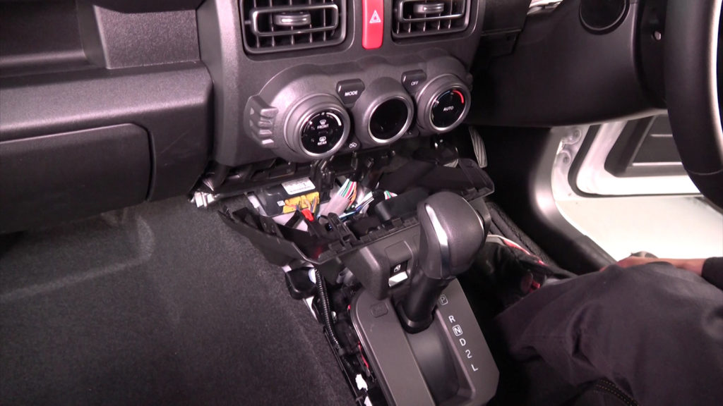 新型ジムニーjb64用メンテナンスdvdで工賃節約 Diyは簡単 パーツ選び Com